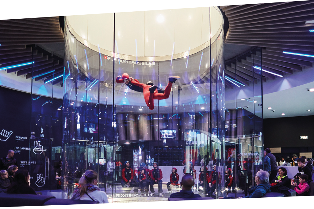 ifly aix marseille chute libre indoor simulateur de vol vue du tunnel flyup