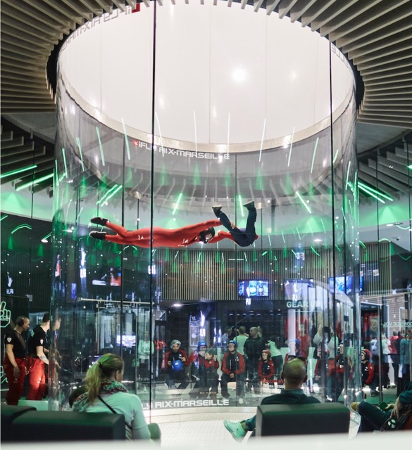 fly up chute libre indoor